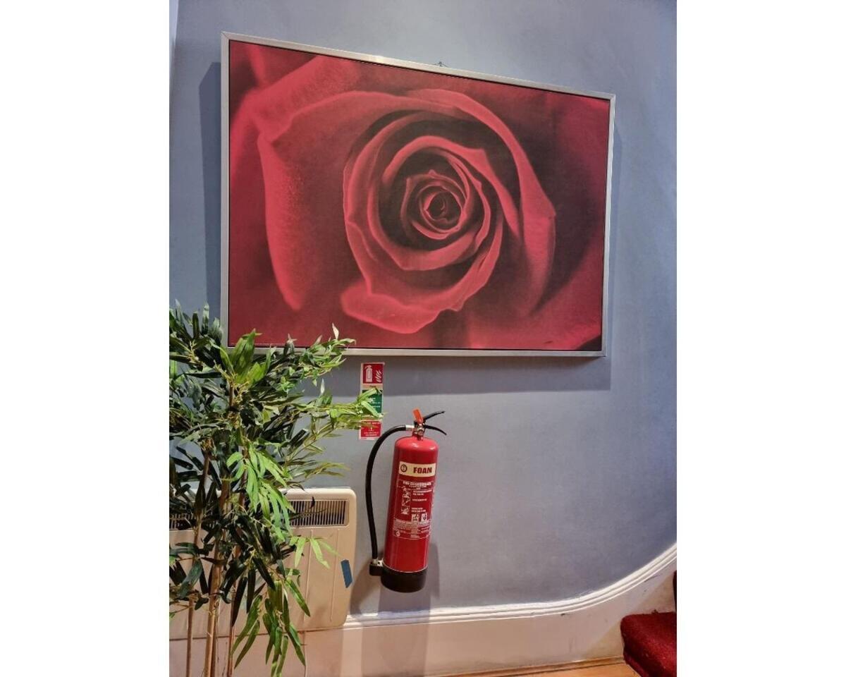 F301-Awesome 3Rd Flr Studio Fits 1 Near Hyde Park London Bagian luar foto